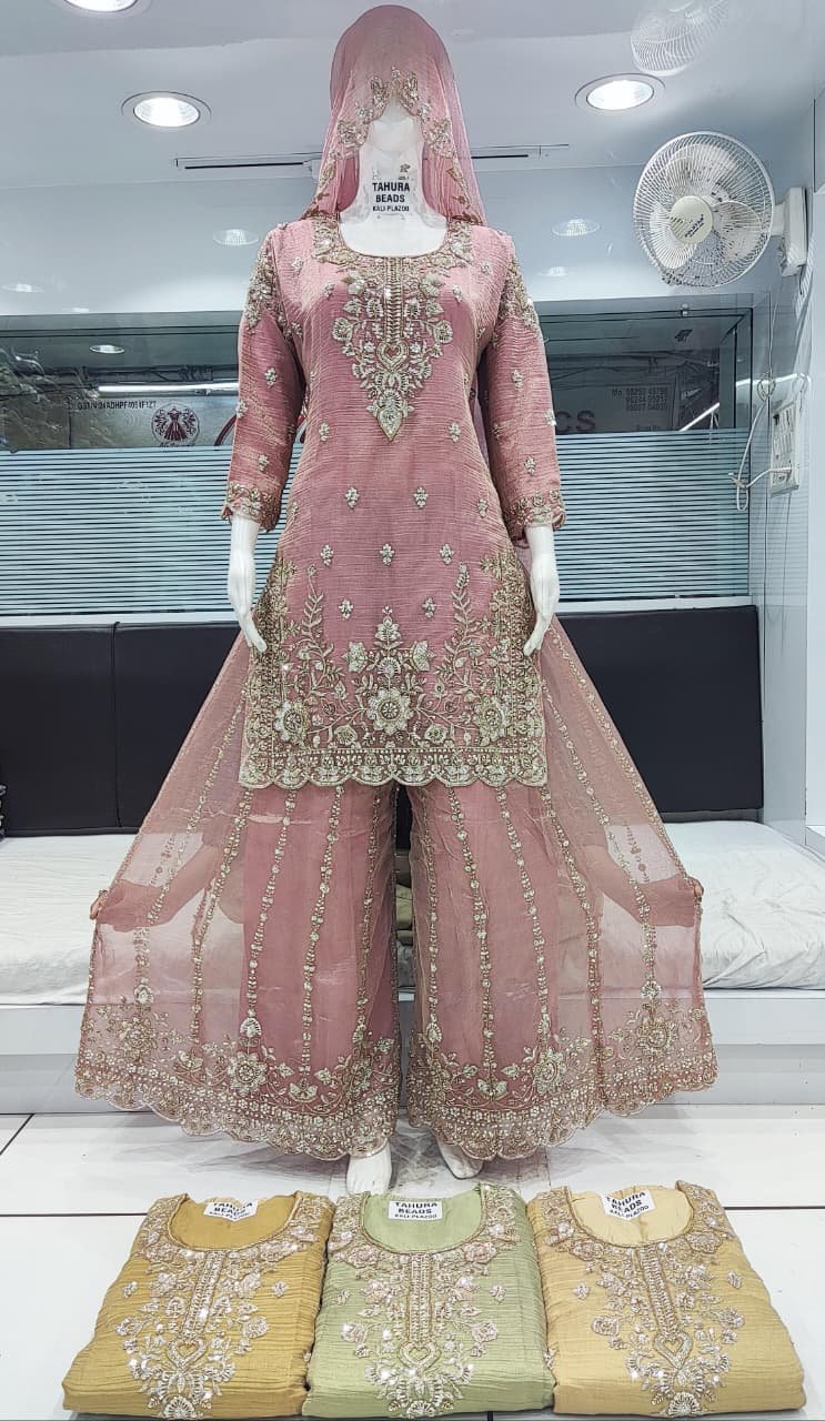 Gujrat Fashion Latur latest showroom offers poster
